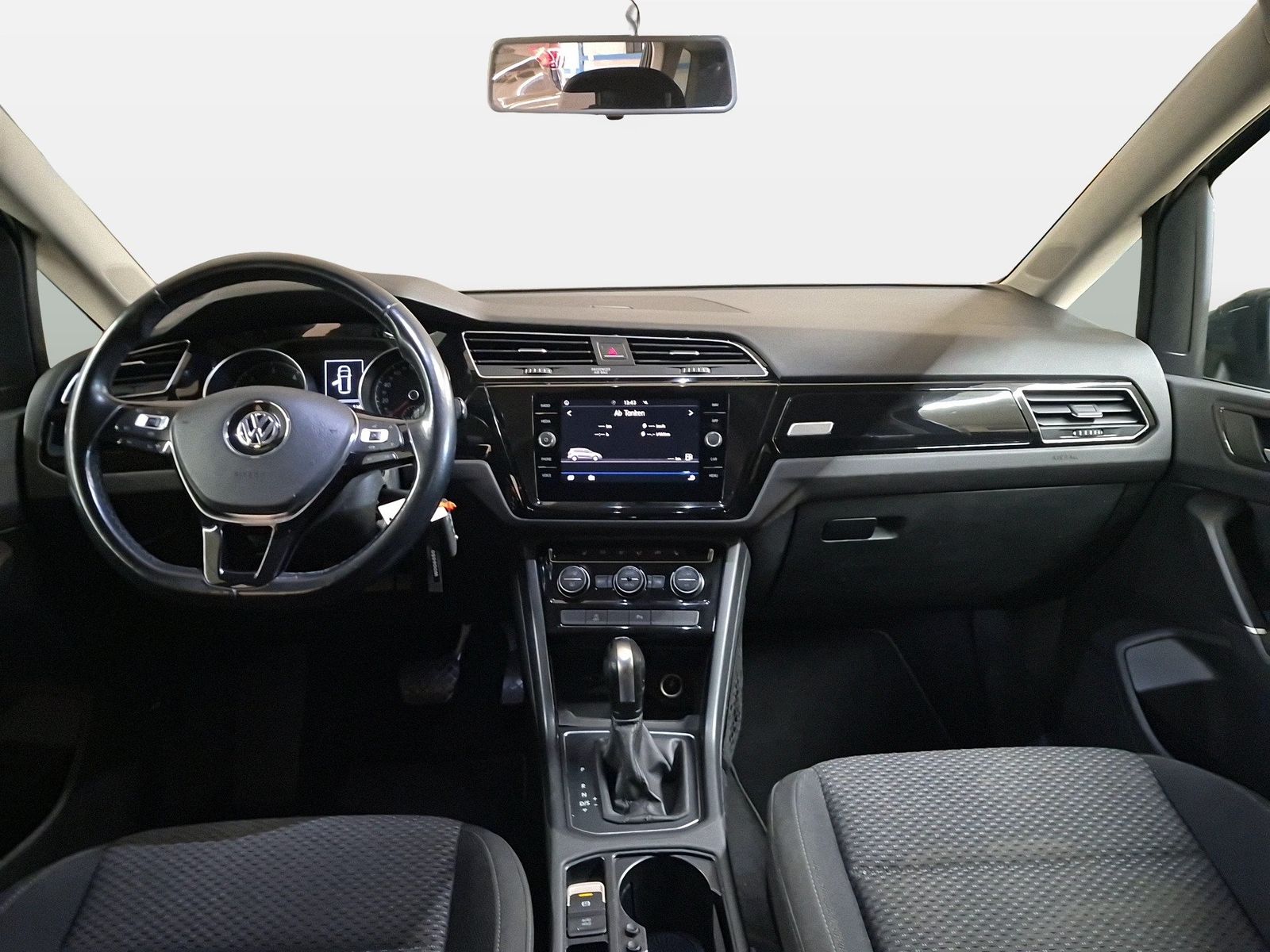 Fahrzeugabbildung Volkswagen Touran Comfortline BMT 2020 CarPlay|AHK|ACC|LED