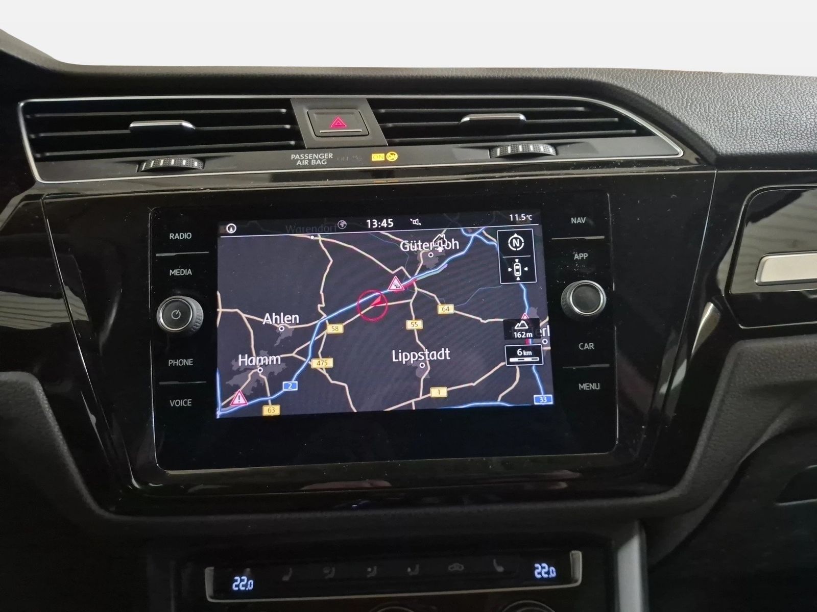 Fahrzeugabbildung Volkswagen Touran Comfortline BMT 2020 CarPlay|AHK|ACC|LED