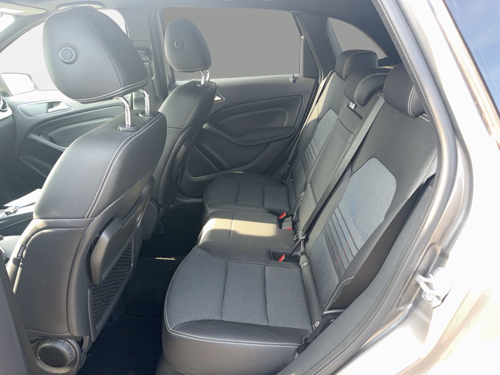 Fahrzeug autohaus mense Fahrzeugabbildung Mercedes-Benz B 220 D Facelift - mit KI generiert/bearbeitet