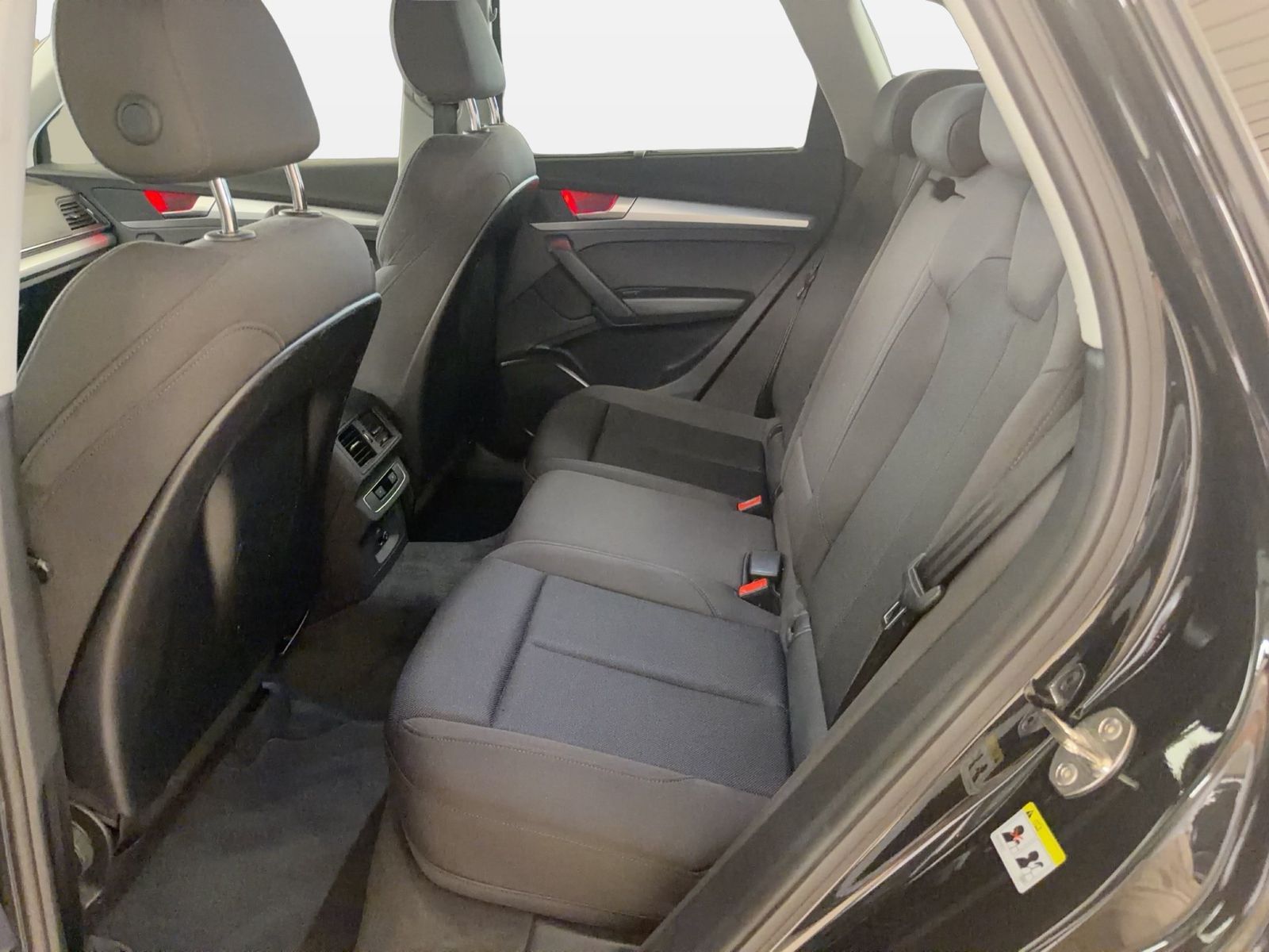 Fahrzeugabbildung Audi Q5 40 TDI quattro S tronic advanced AHK|ACC|LED