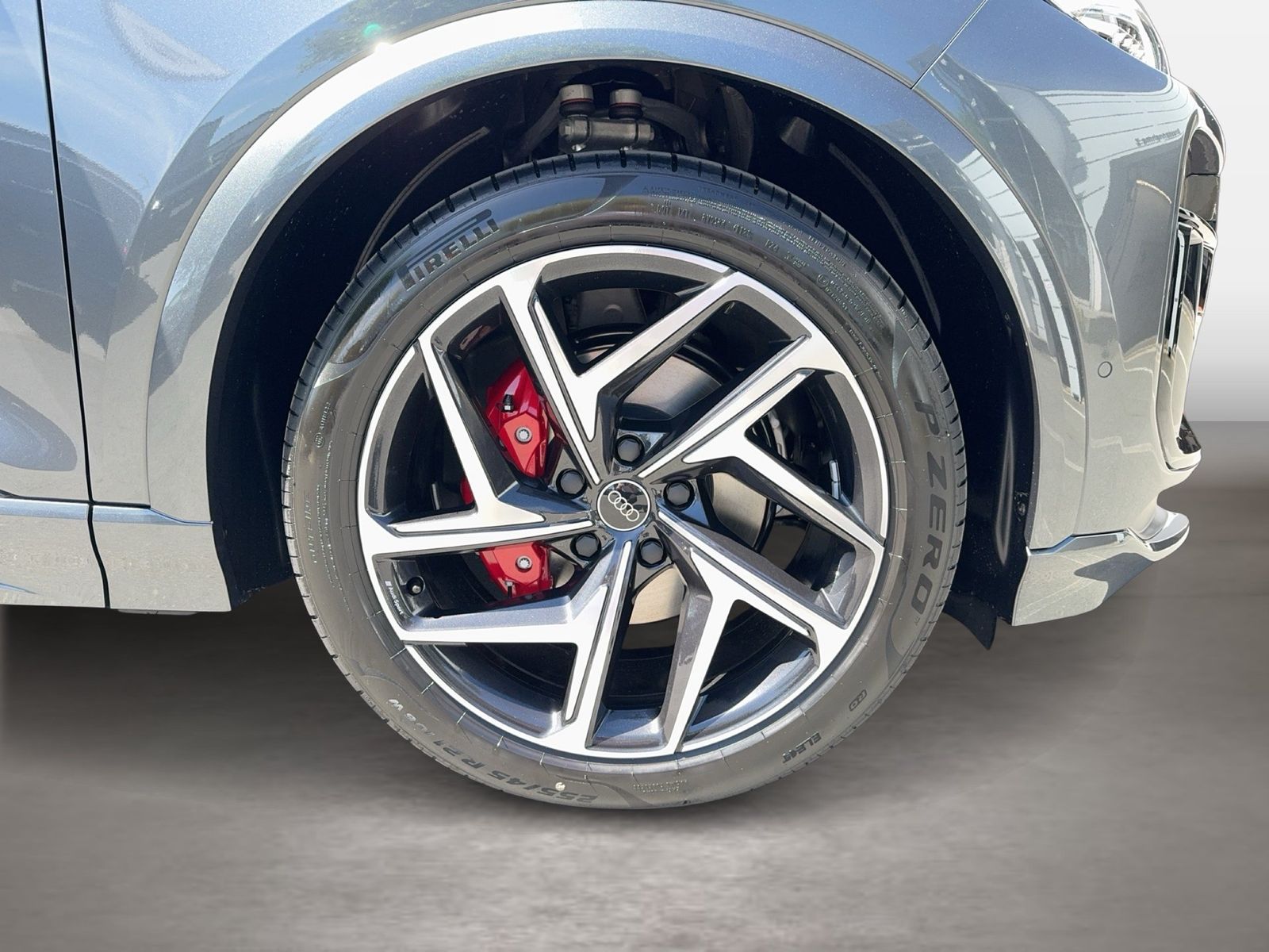 Fahrzeug autohaus mense Fahrzeugabbildung Audi Q6 e-tron quattro S-Line business Matrix|B&O