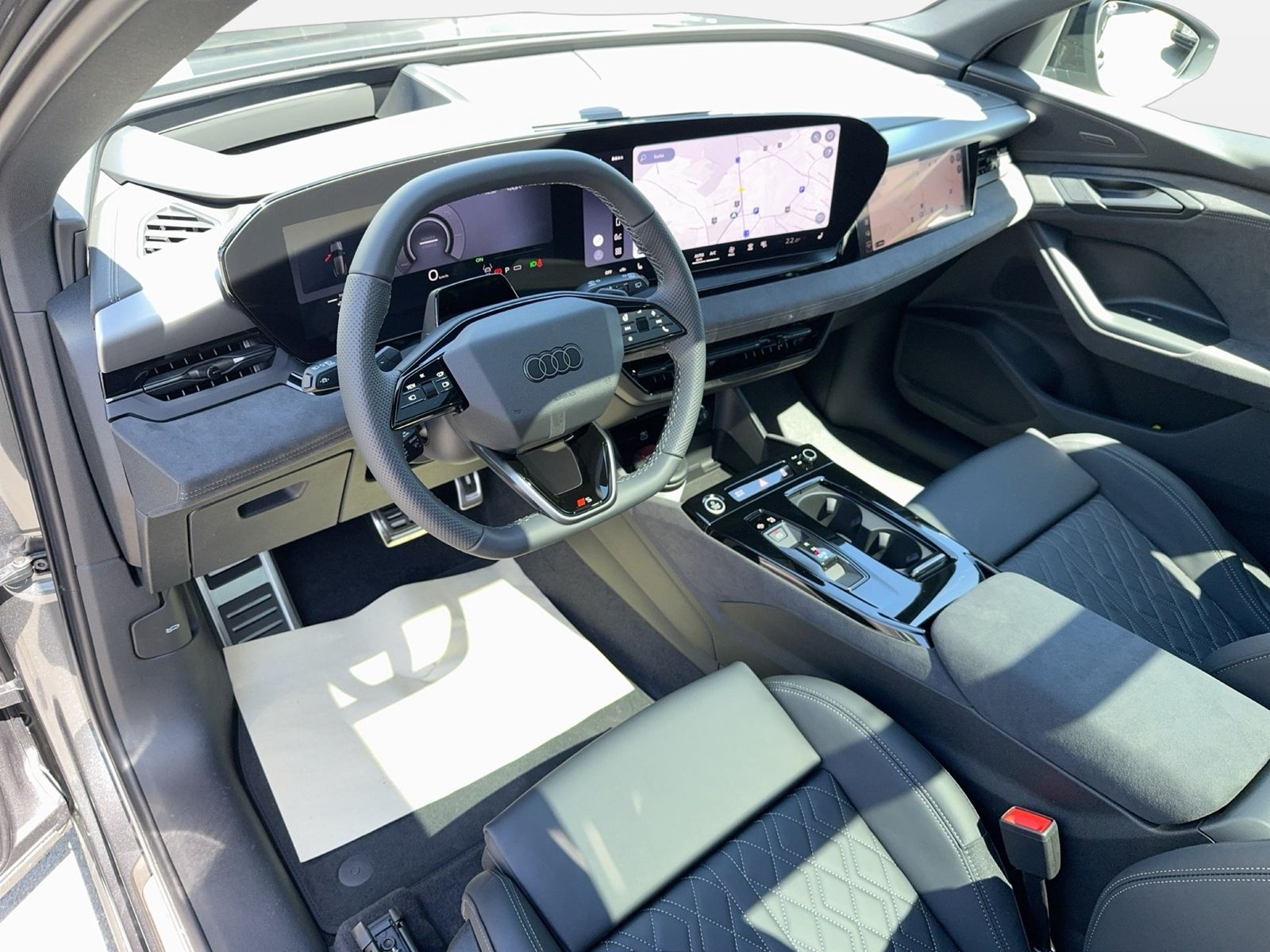 Fahrzeug autohaus mense Fahrzeugabbildung Audi Q6 e-tron quattro S-Line business Matrix|B&O