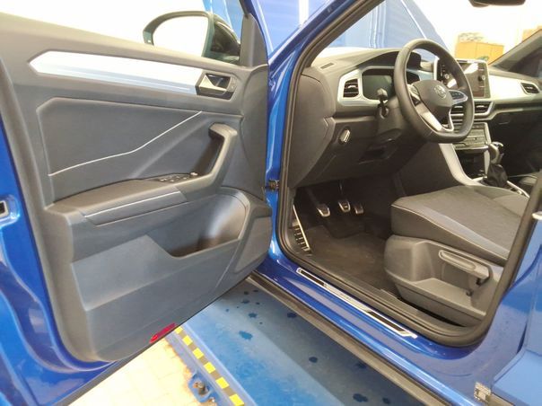 Fahrzeugabbildung Volkswagen T-Roc 1.0TSI Life Goal CarPlay|Standhzg|ACC|LED