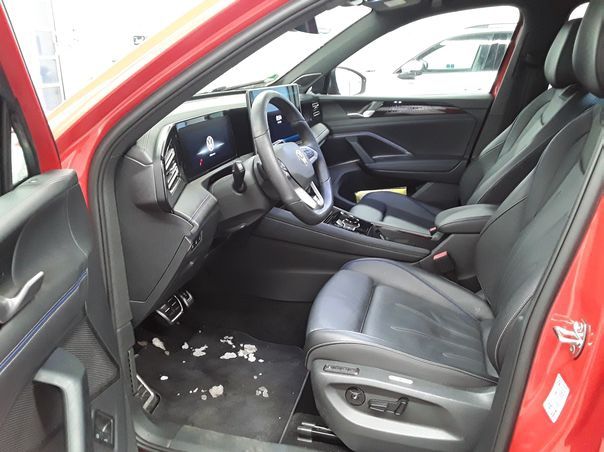 Fahrzeugabbildung Volkswagen Tiguan 1.5 eHybrid DSG R-Line IQ.Light|Matrix|SD
