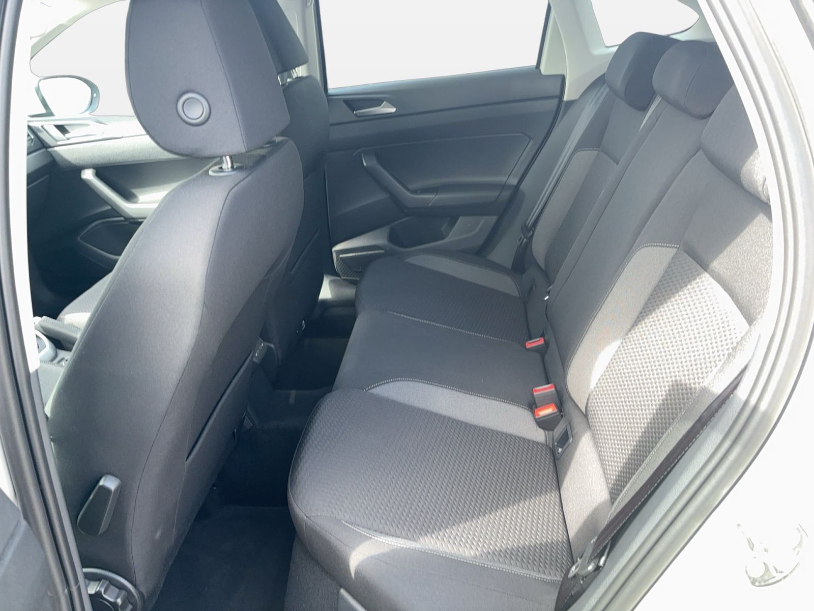 Fahrzeug autohaus mense Fahrzeugabbildung Volkswagen Taigo 1.0 TSI Life IQ.Light Matrix CarPlay LED