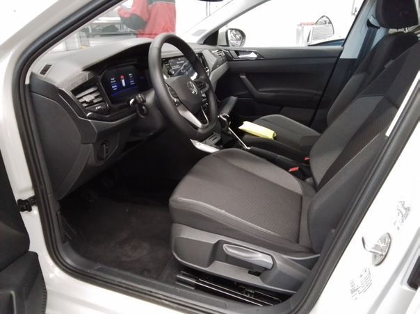 Fahrzeugabbildung Volkswagen Taigo 1.0 TSI Life IQ.Light Matrix CarPlay LED