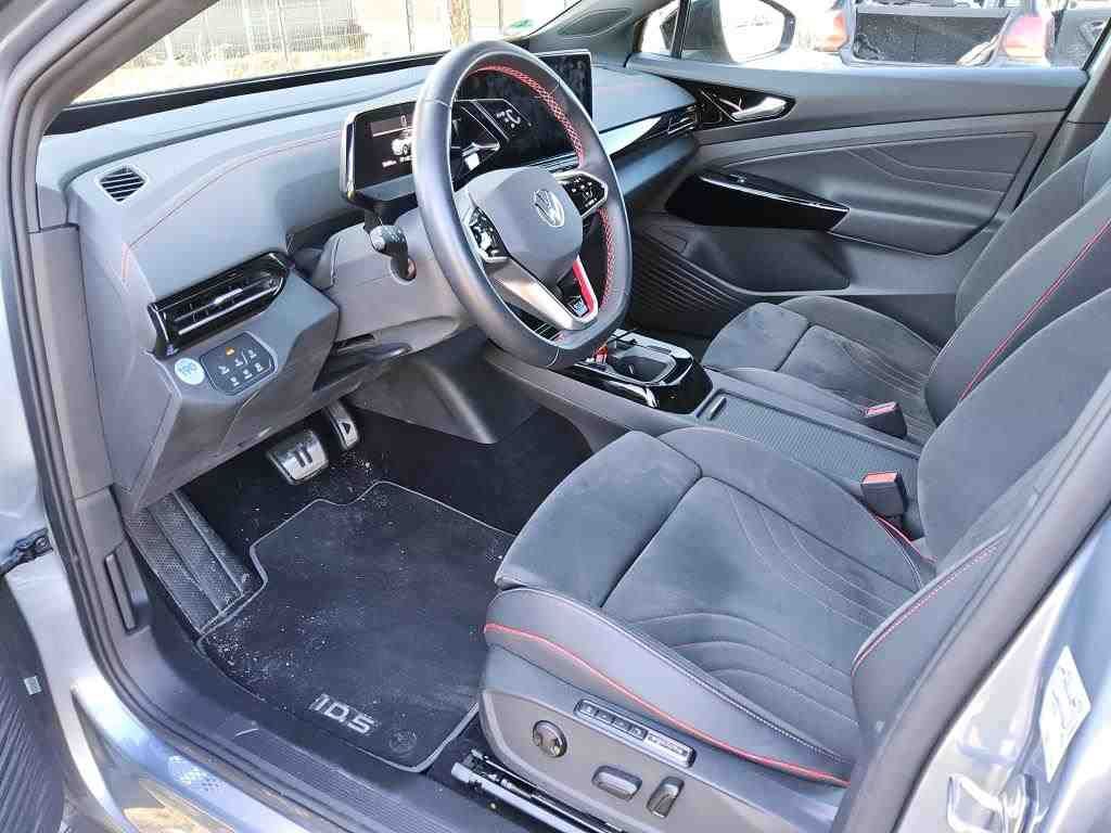 Fahrzeugabbildung Volkswagen ID.4 GTX 4-motion electric IQ.Light Matrix HUD