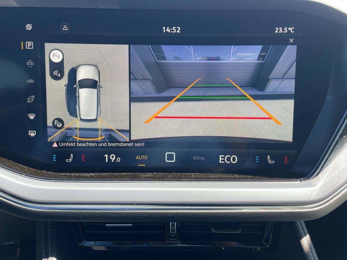 Fahrzeugabbildung Volkswagen Touareg V6 TDI 4M R-Line Final Edition AHK Luftf