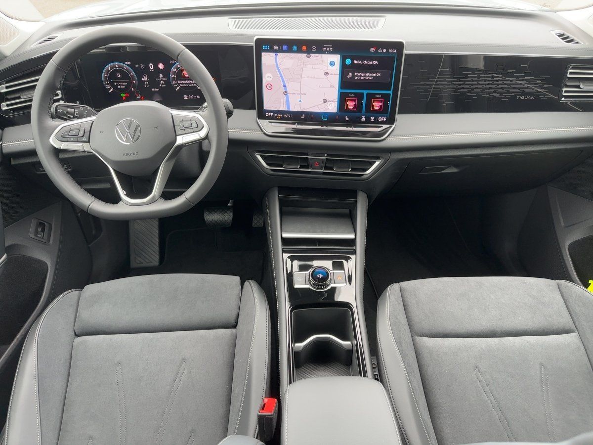 Fahrzeug autohaus mense Fahrzeugabbildung Volkswagen Tiguan 1.5 eTSI Elegance AHK Nav Ganzjahresreife