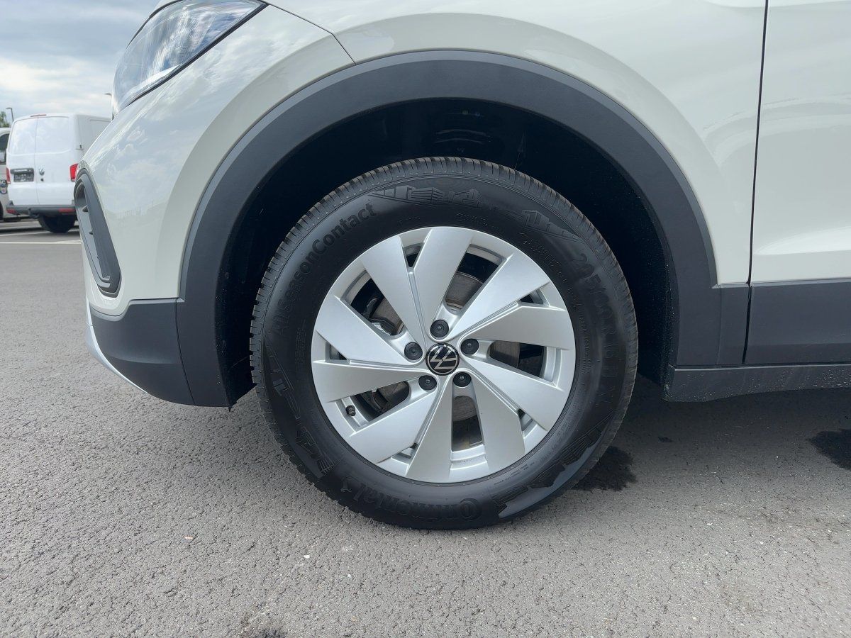 Fahrzeug autohaus mense Fahrzeugabbildung Volkswagen T-Cross 1.0 TSI Life Nav Kamera SHZG Ganzjahresr