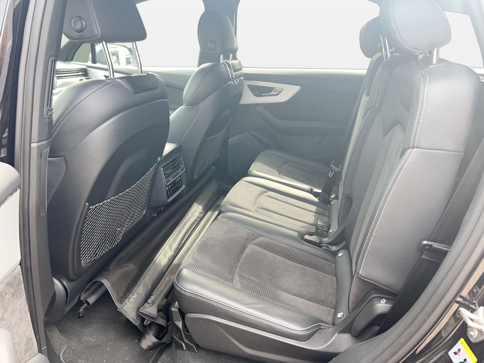 Fahrzeugabbildung Audi Q7 50 TDI Quattro tiptronic S line AHK|HUD|Luft