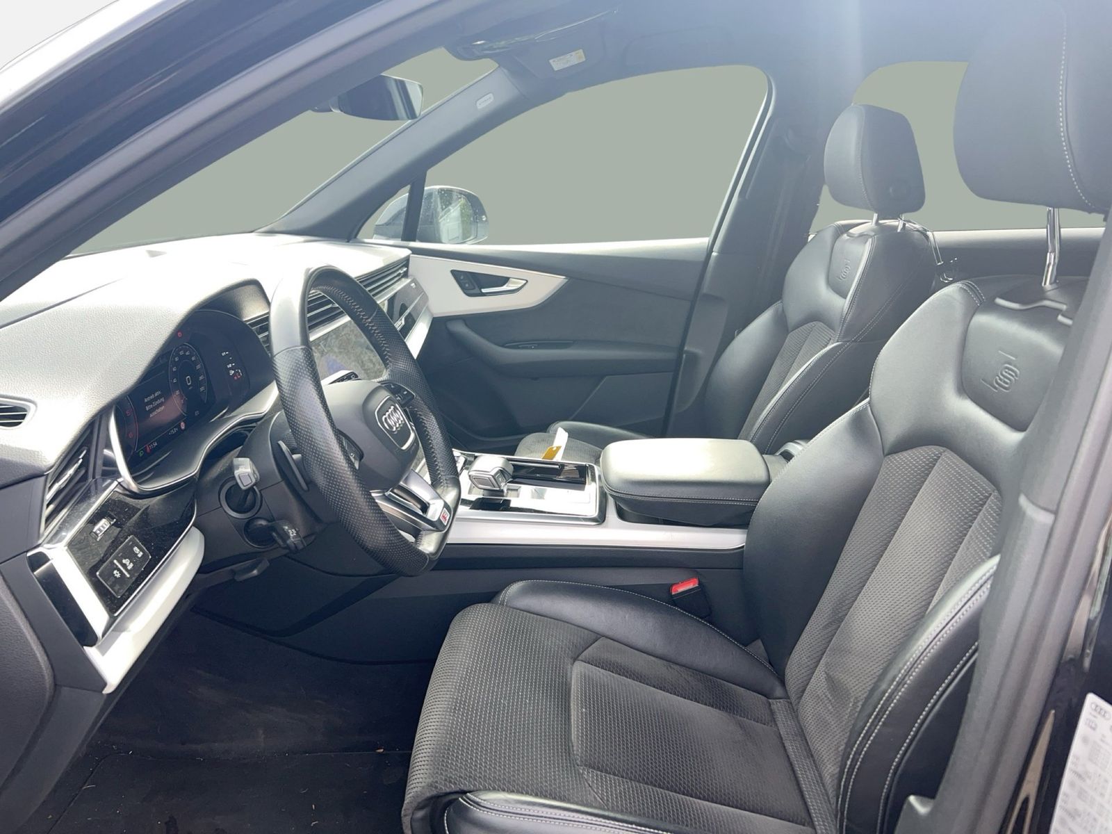 Fahrzeugabbildung Audi Q7 50 TDI Quattro tiptronic S line AHK|HUD|Luft