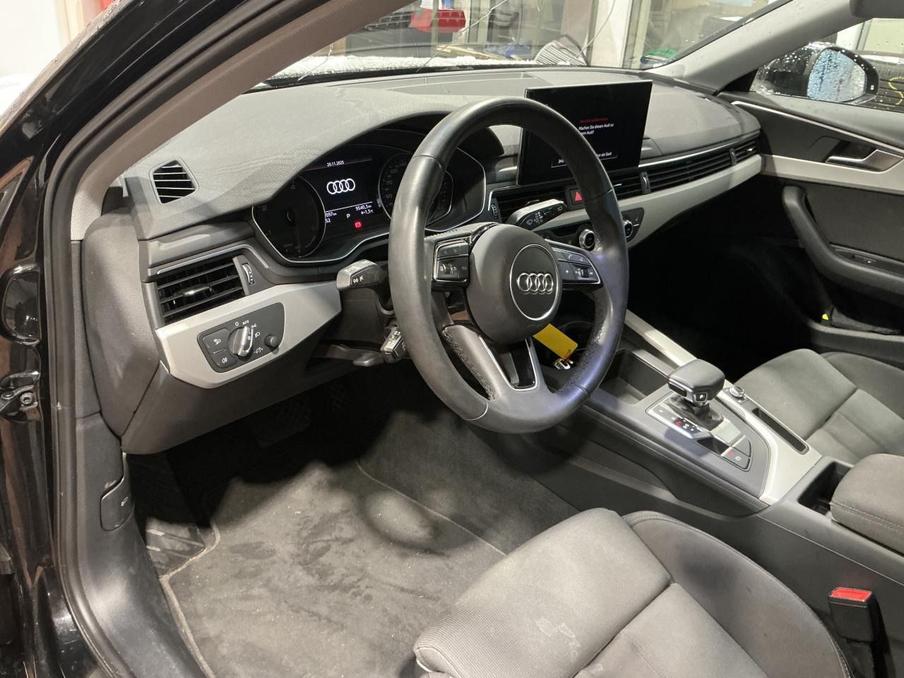 Fahrzeug autohaus mense Fahrzeugabbildung Audi A4 Avant 40 TDI S tronic Matrix|LED|Navi|Kamera