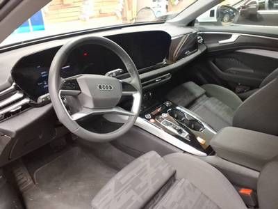 Fahrzeugabbildung Audi A6 Avant TDI quattro 150 kW S tronic AHK Pano LM