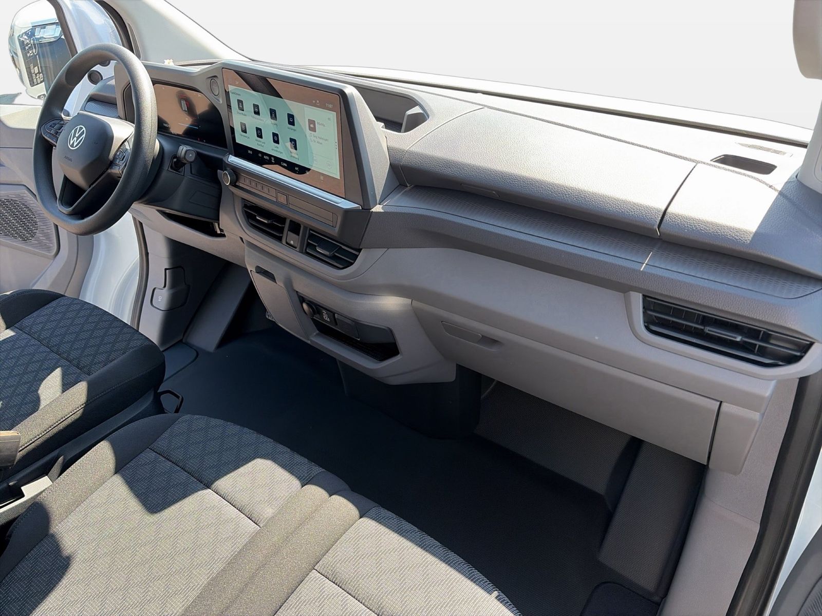 Fahrzeug autohaus mense Fahrzeugabbildung Volkswagen NFZ e-Transporter Kasten Motor: BEV 100 kW 64 kW