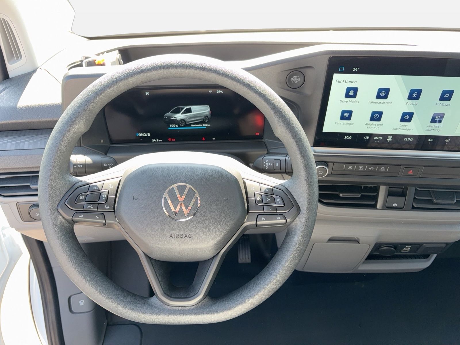Fahrzeug autohaus mense Fahrzeugabbildung Volkswagen NFZ e-Transporter Kasten Motor: BEV 100 kW 64 kW