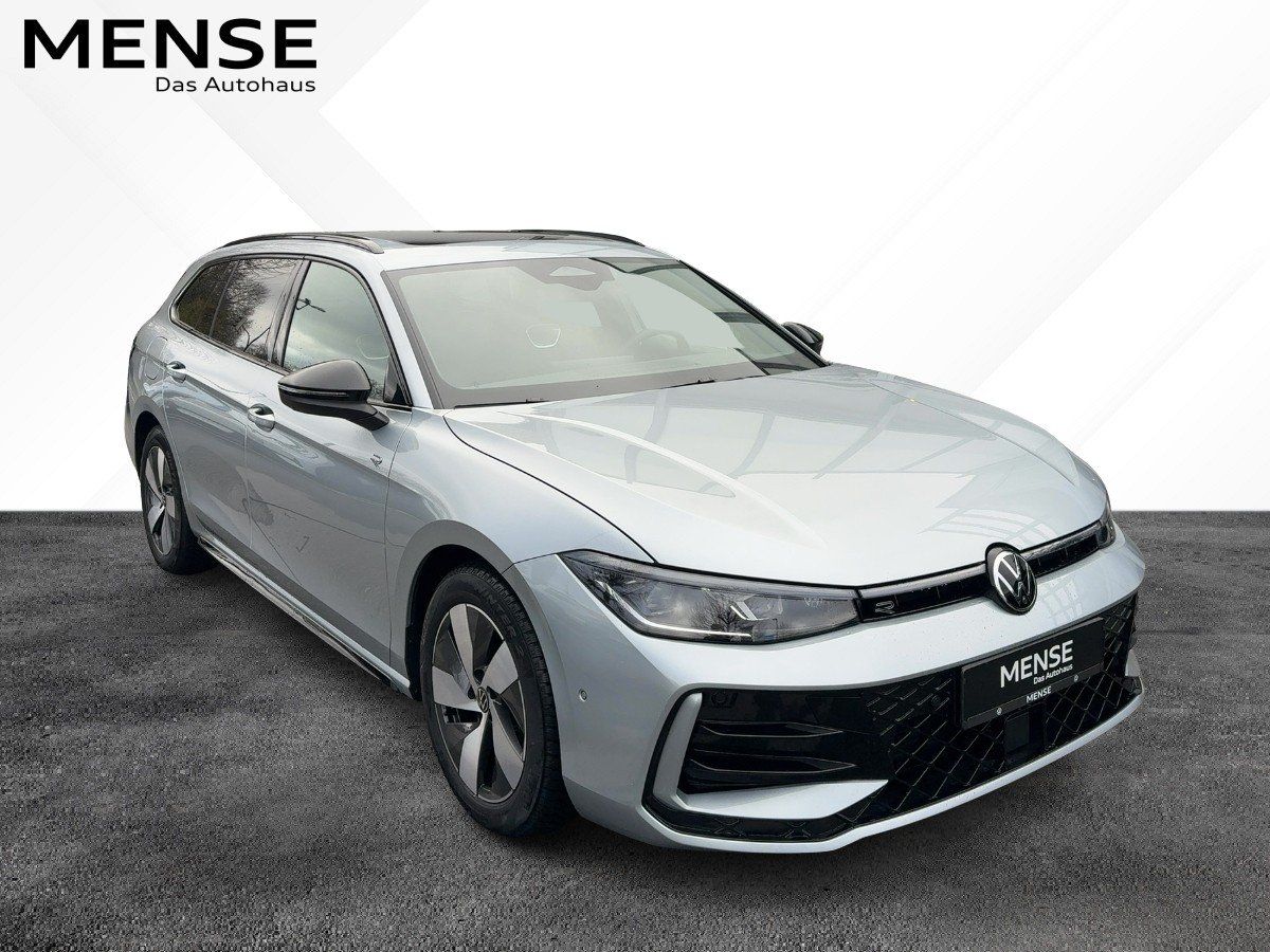 Fahrzeugabbildung Volkswagen Passat R-Line 2.0 l TDI DSG IQ.Light|Matrix|AHK