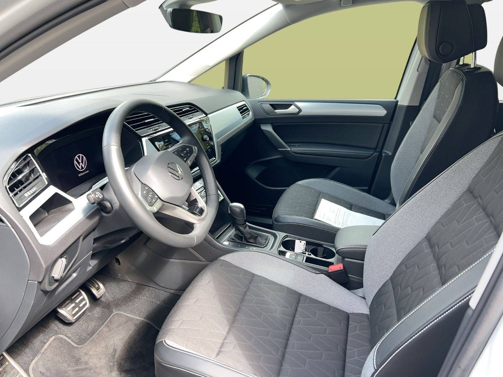 Fahrzeug autohaus mense Fahrzeugabbildung Volkswagen Touran 1.5 TSI DSG Comfortline Goal AHK ACC Akus