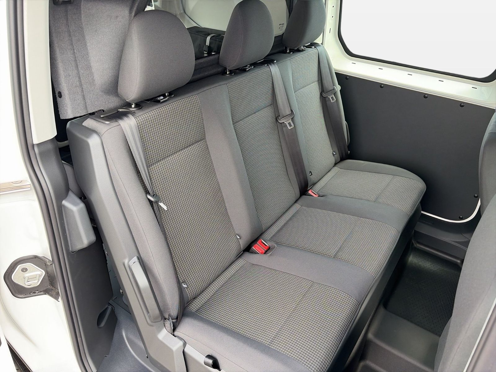 Fahrzeugabbildung Volkswagen NFZ Caddy Flexible Maxi 5-Sitzer TDI EU6 75 kW G