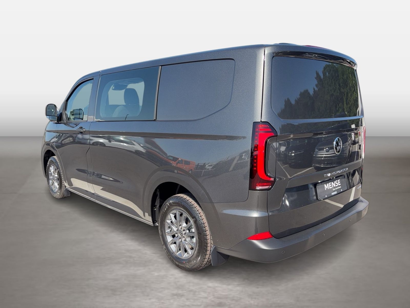 Fahrzeugabbildung Volkswagen NFZ Transporter Kasten Plus 2.5 l eHybrid 171 kW