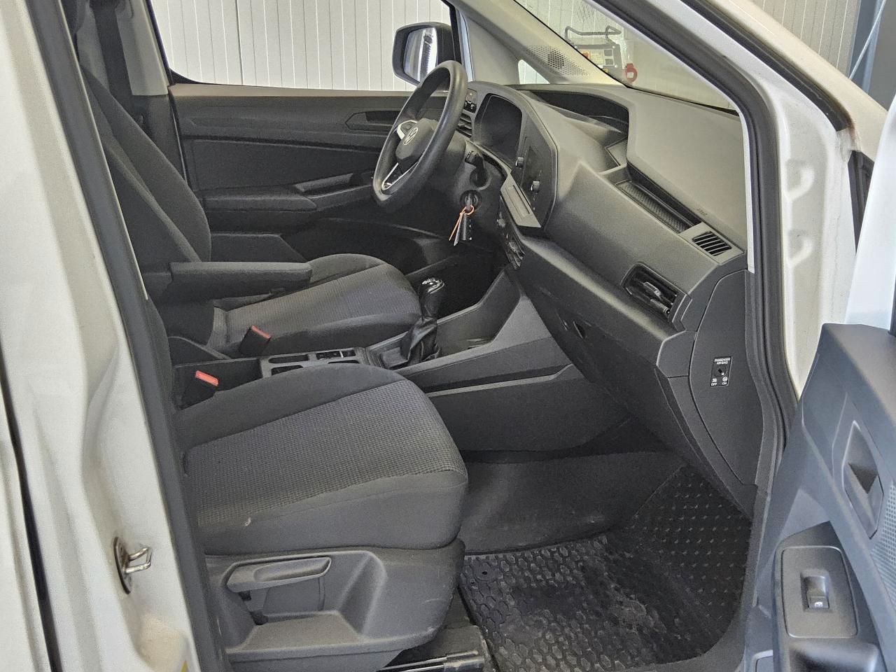Fahrzeug autohaus mense Fahrzeugabbildung Volkswagen Caddy Cargo 2.0 l 75 kW TDI EU6 SCR Fron SoundSy