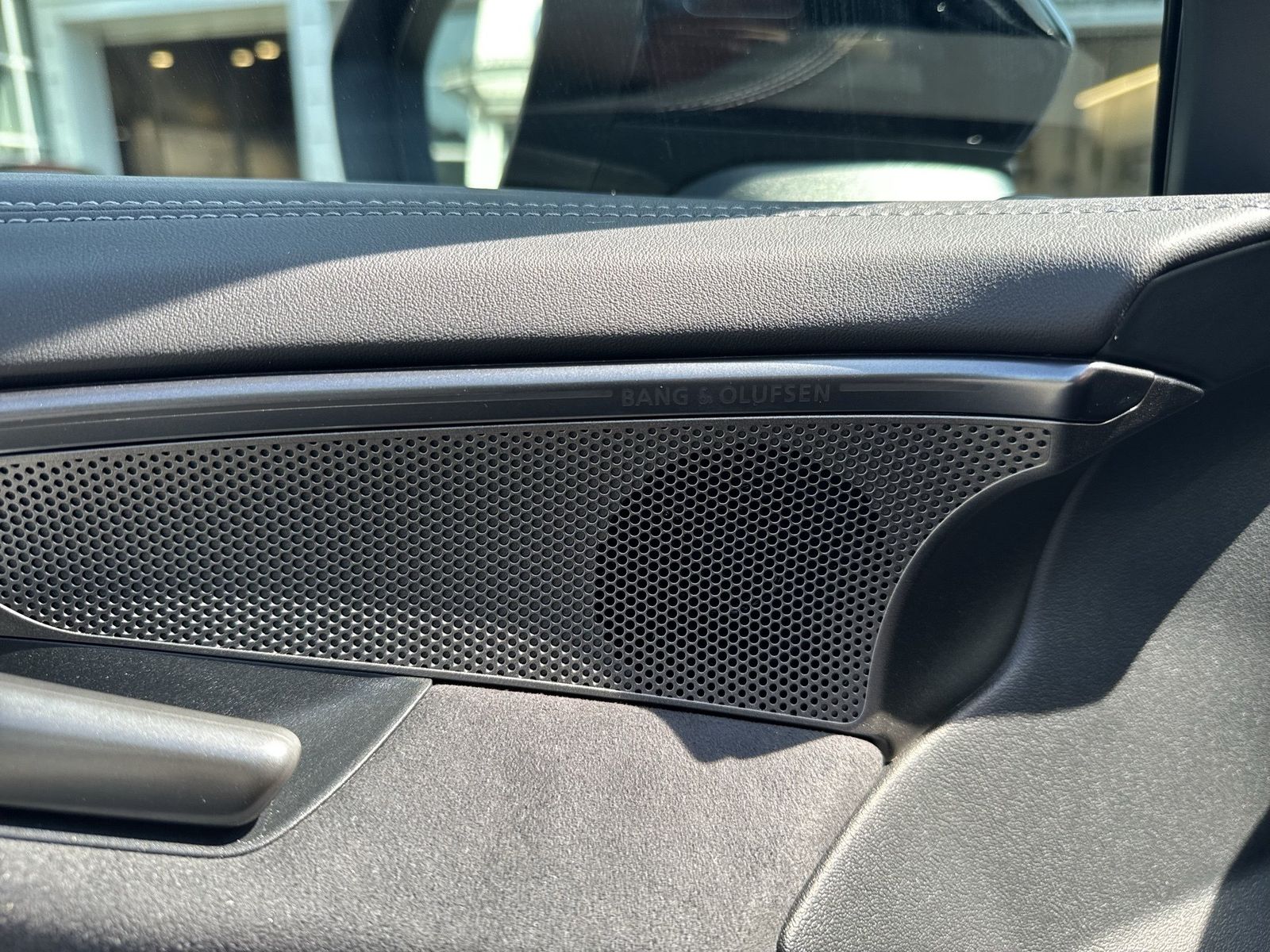 Fahrzeugabbildung Audi A5 Avant ehhybrid quattro Matrix B&O CarPlay