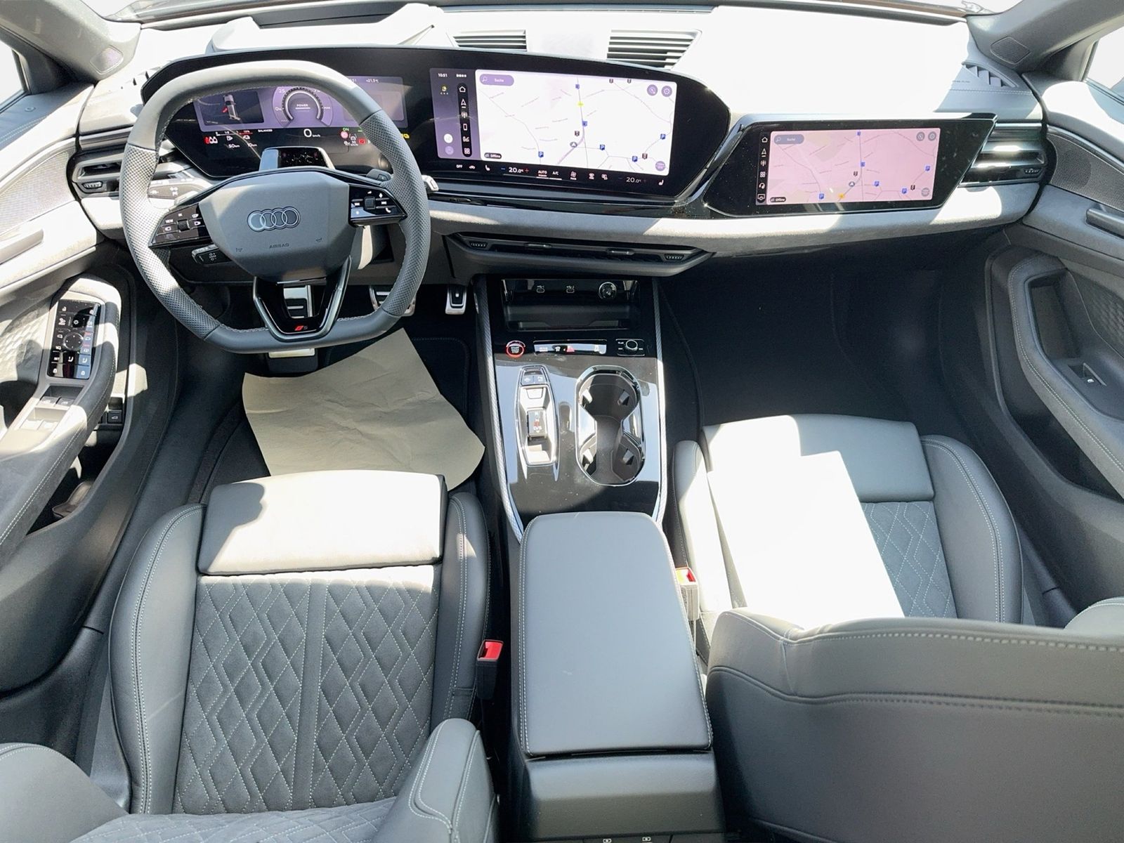 Fahrzeugabbildung Audi A5 Avant e-hybrid quattro 270 kW S tronic Matrix