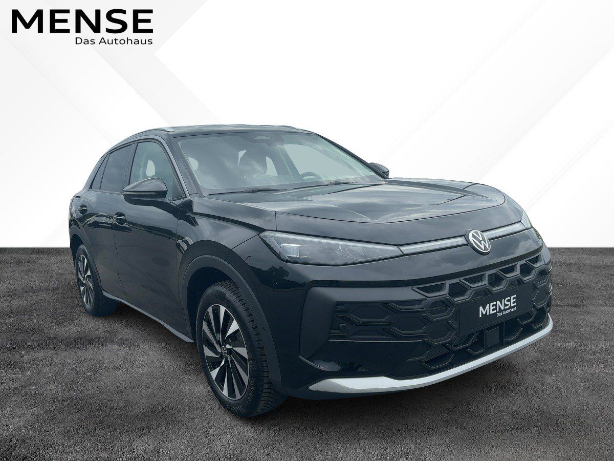 Fahrzeugabbildung Volkswagen T-Roc Style 1.5 l eTSI OPF DSG AHK Nav eKlappe G - mit KI generiert/bearbeitet