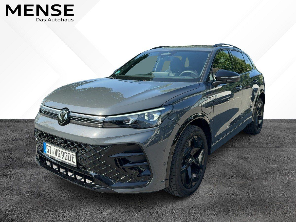 Fahrzeugabbildung Volkswagen Tiguan R-Line 1.5 l eHybrid OPF / 85 kW (115 PS) - mit KI generiert/bearbeitet