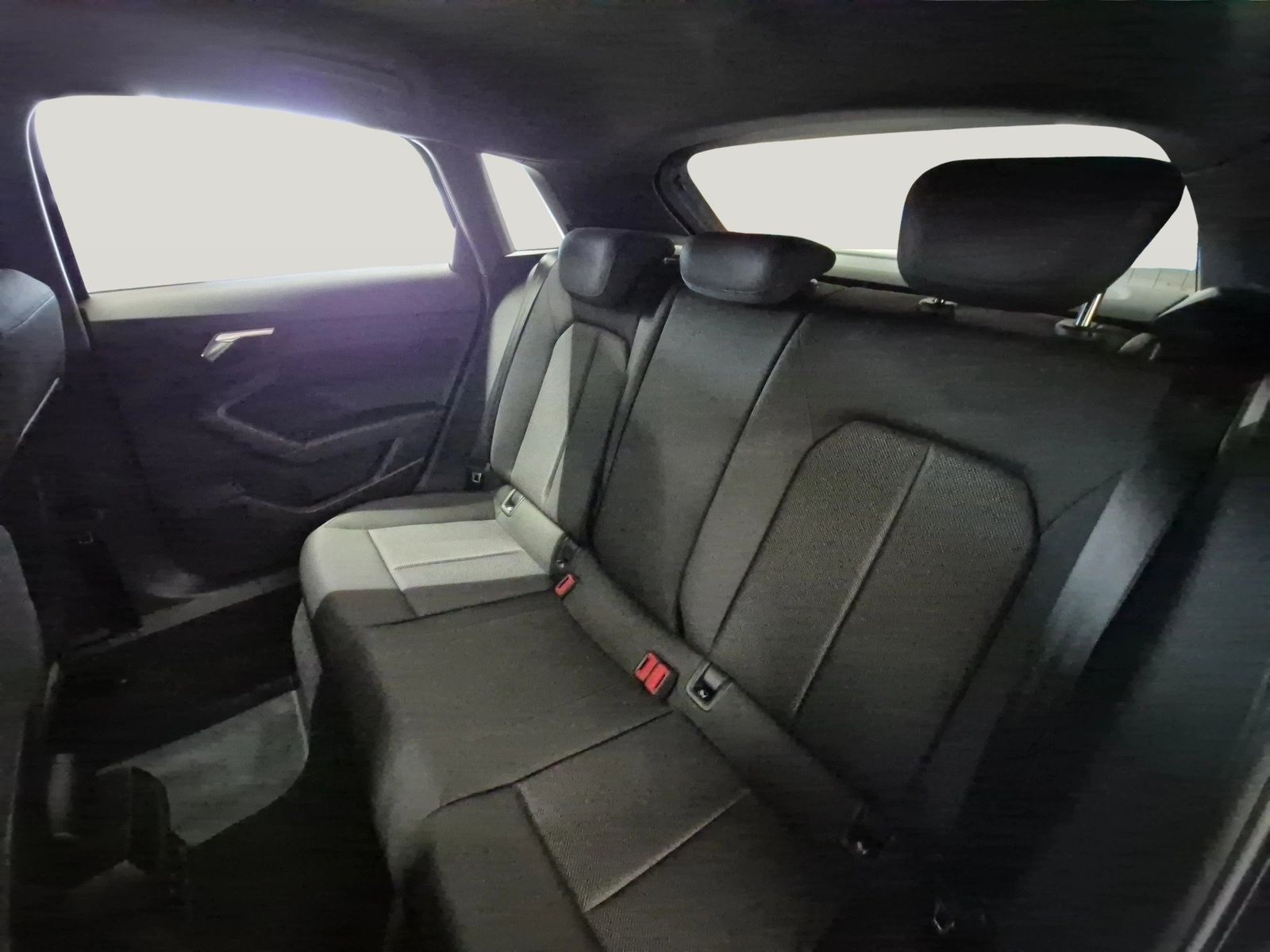 Fahrzeug autohaus mense Fahrzeugabbildung Audi A3 Sportback 35 TDI advanced 2024 CarPlay Navi