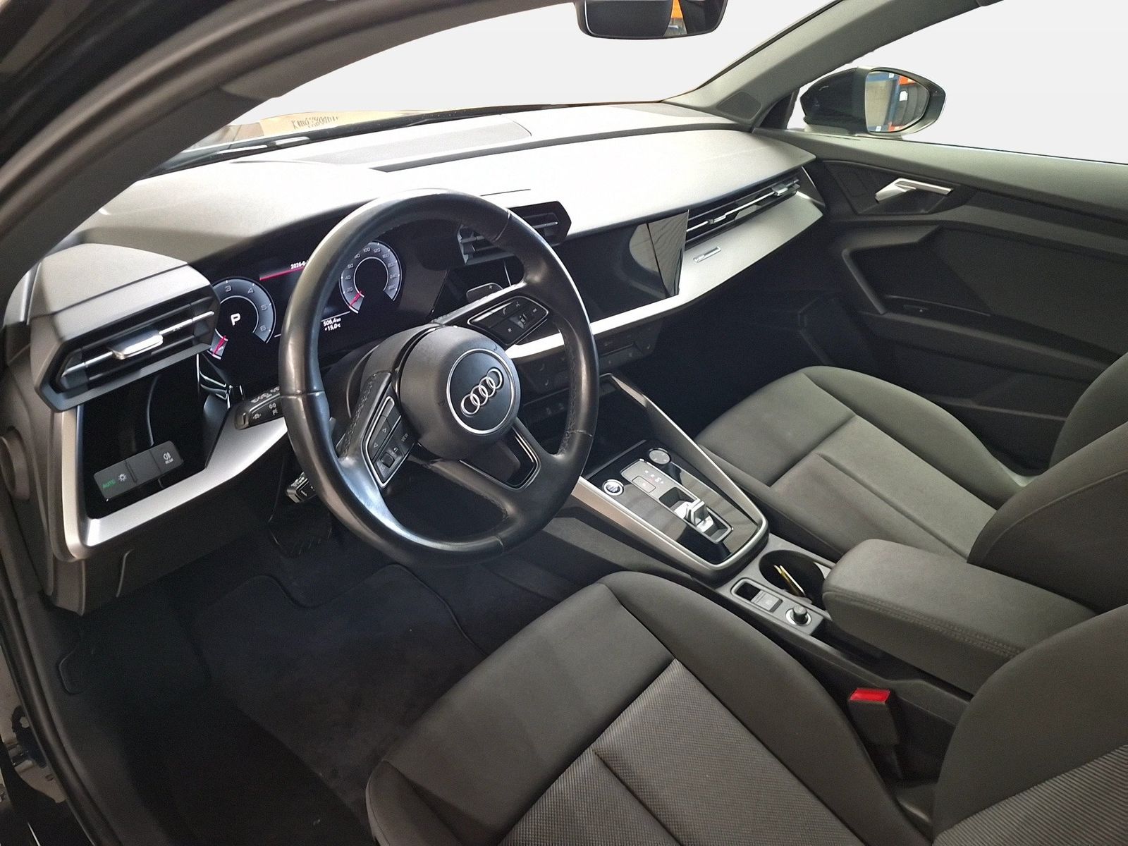 Fahrzeug autohaus mense Fahrzeugabbildung Audi A3 Sportback 35 TDI advanced 2024 CarPlay Navi