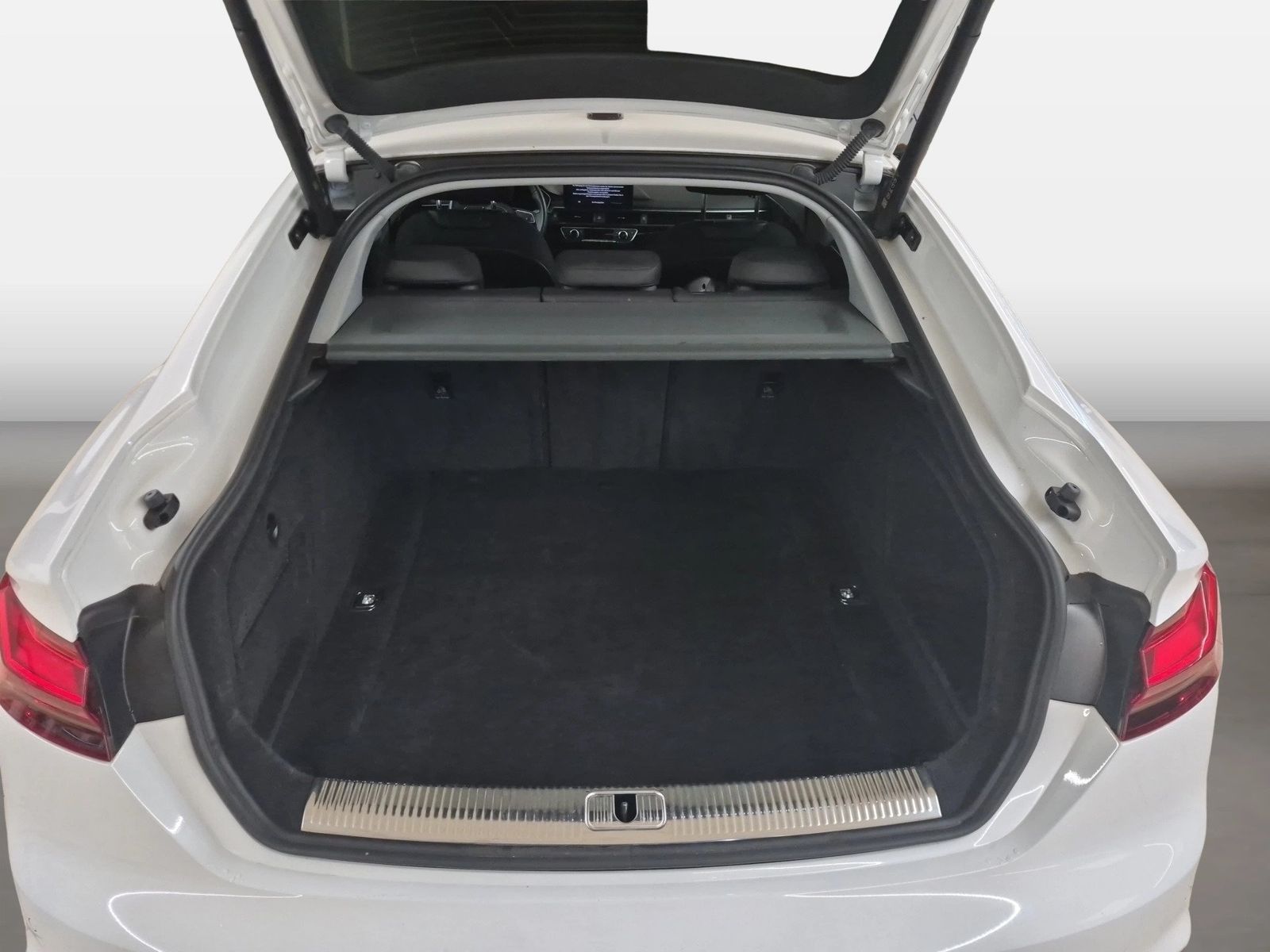 Fahrzeugabbildung Audi A5 Sportback 40 TDI S line (Facelift) Matrix LED