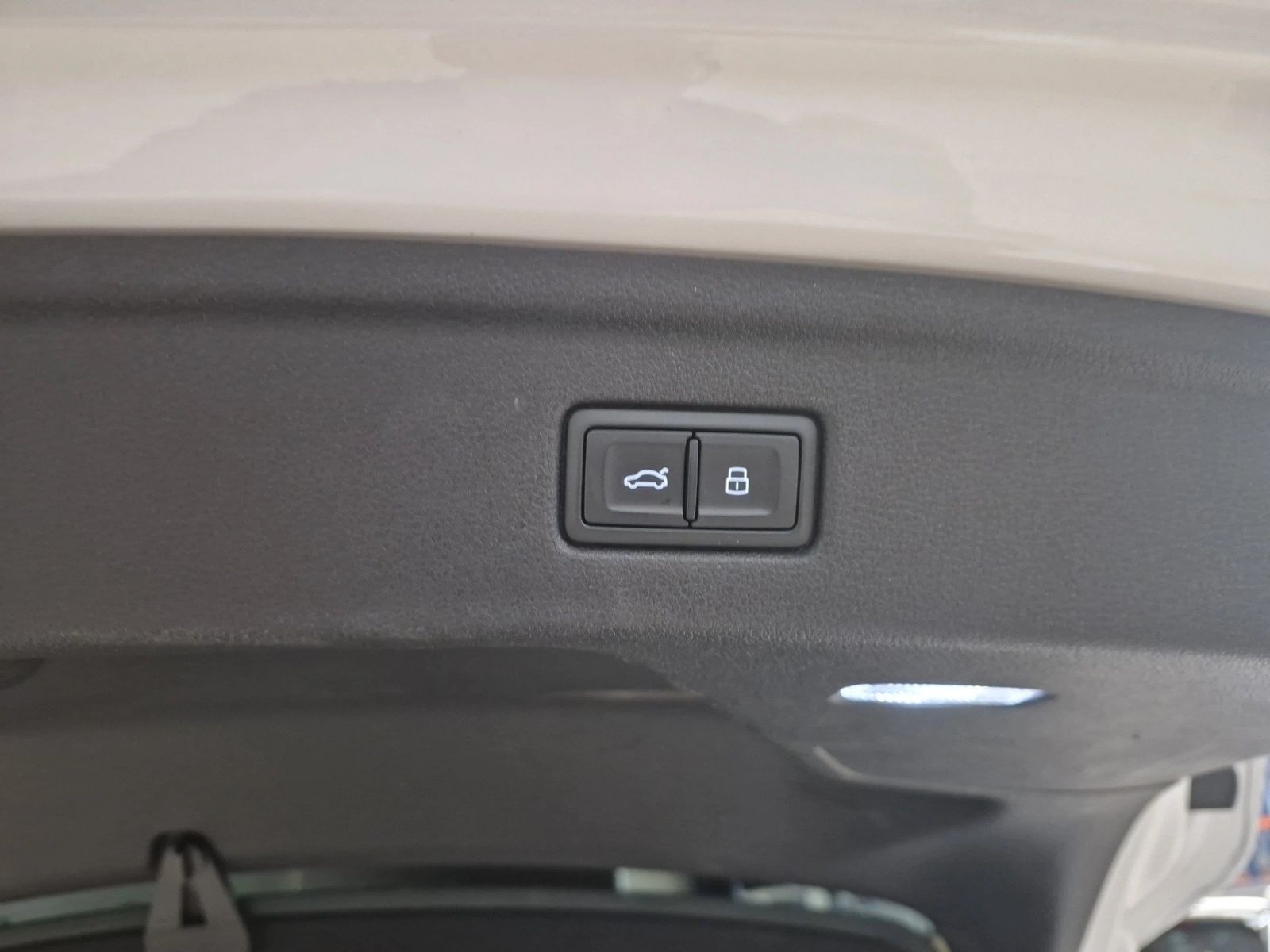 Fahrzeugabbildung Audi A5 Sportback 40 TDI S line (Facelift) Matrix LED
