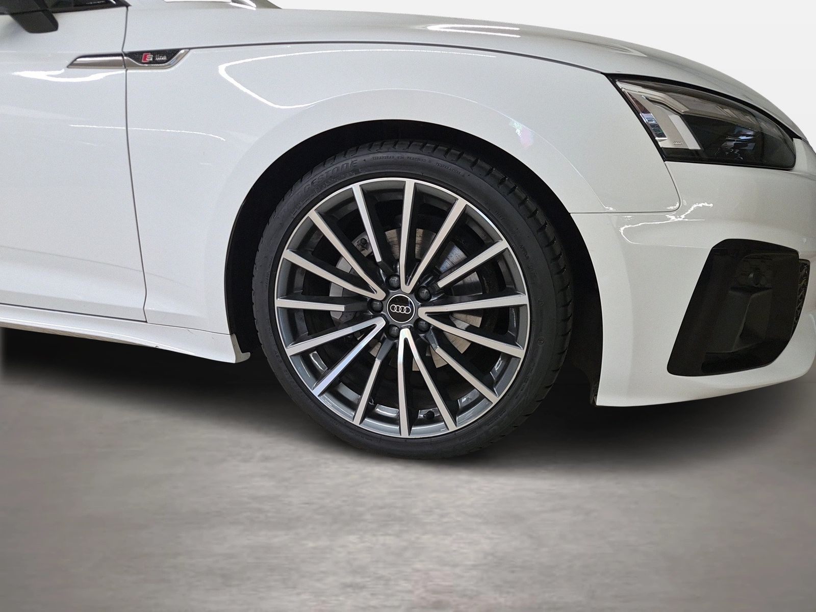 Fahrzeugabbildung Audi A5 Sportback 40 TDI S line (Facelift) Matrix LED
