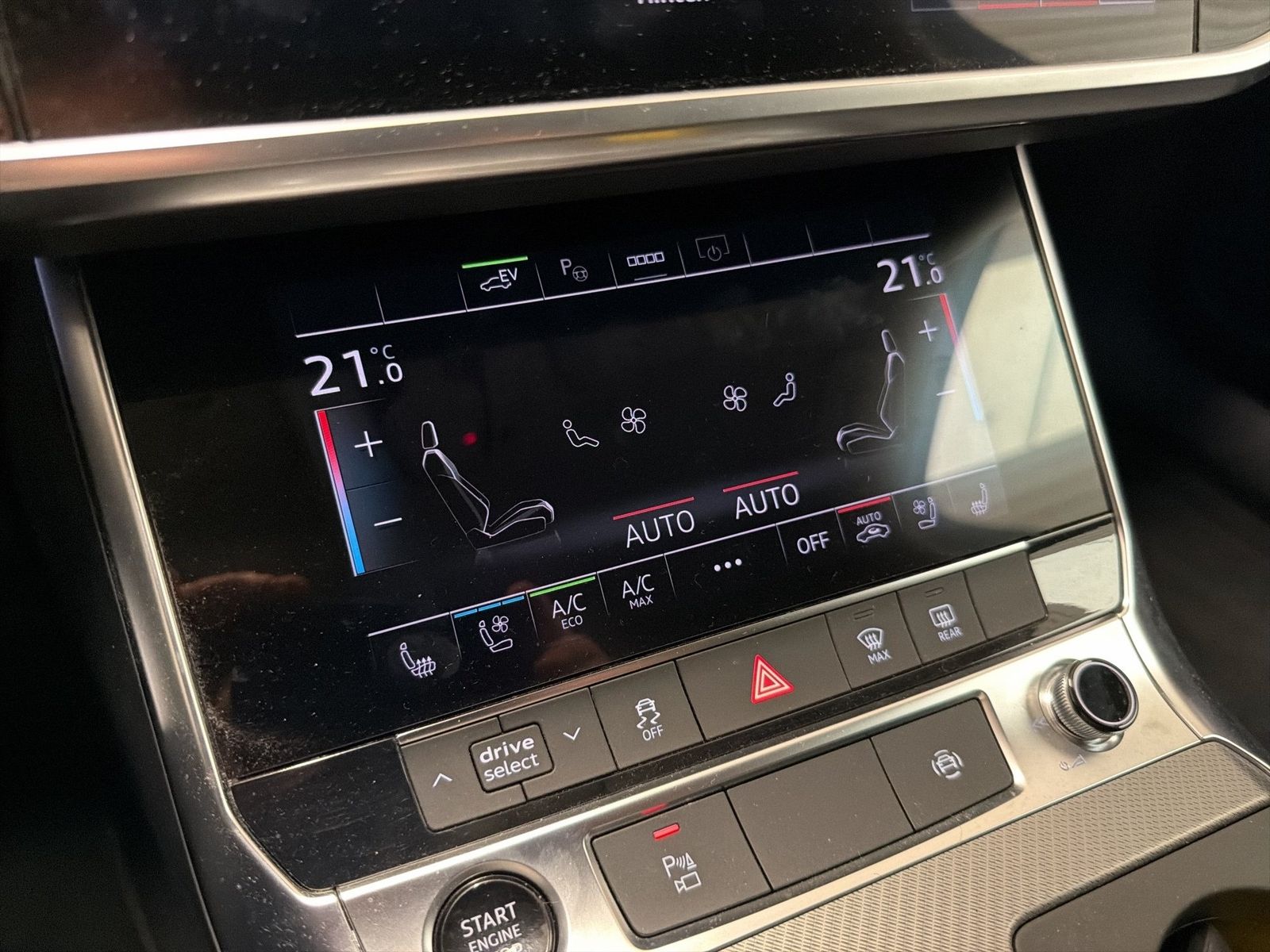 Fahrzeug autohaus mense Fahrzeugabbildung Audi A6 Avant 50 TFSI e quattro sport 2022 Matrix AHK