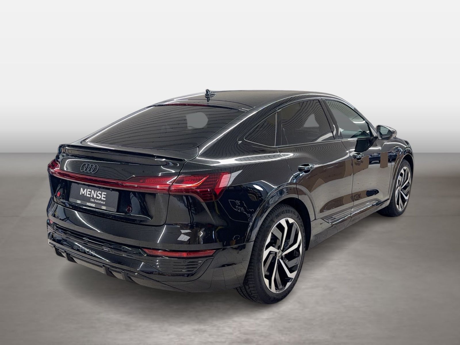 Fahrzeugabbildung Audi Q8 Sportback e-tron 50 quattro S line 2025 B&O