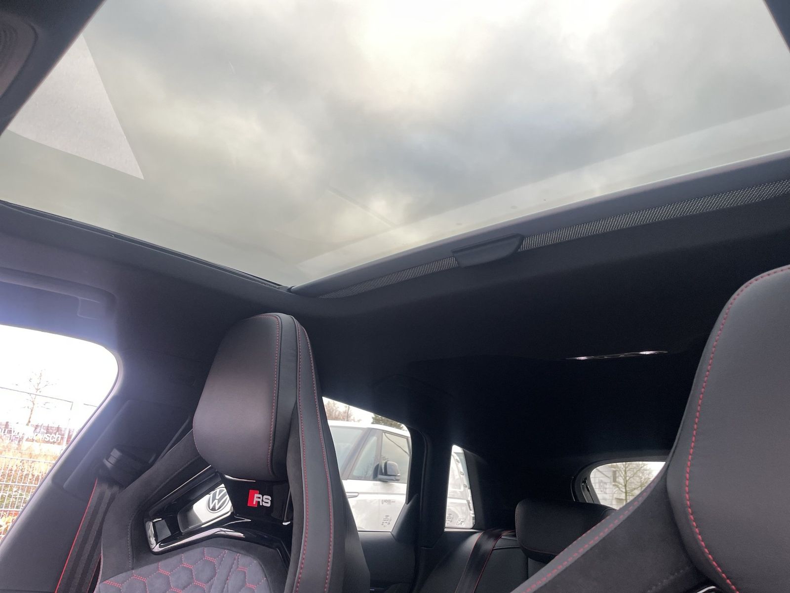 Fahrzeug autohaus mense Fahrzeugabbildung Audi RS 3 Sportback RS-Schale|Matrix|Sonos|HUD