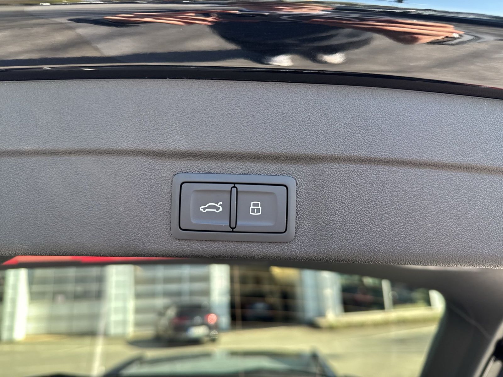 Fahrzeugabbildung Audi A6 Avant edition one TDI quattro 220 kW S tronic - mit KI generiert/bearbeitet