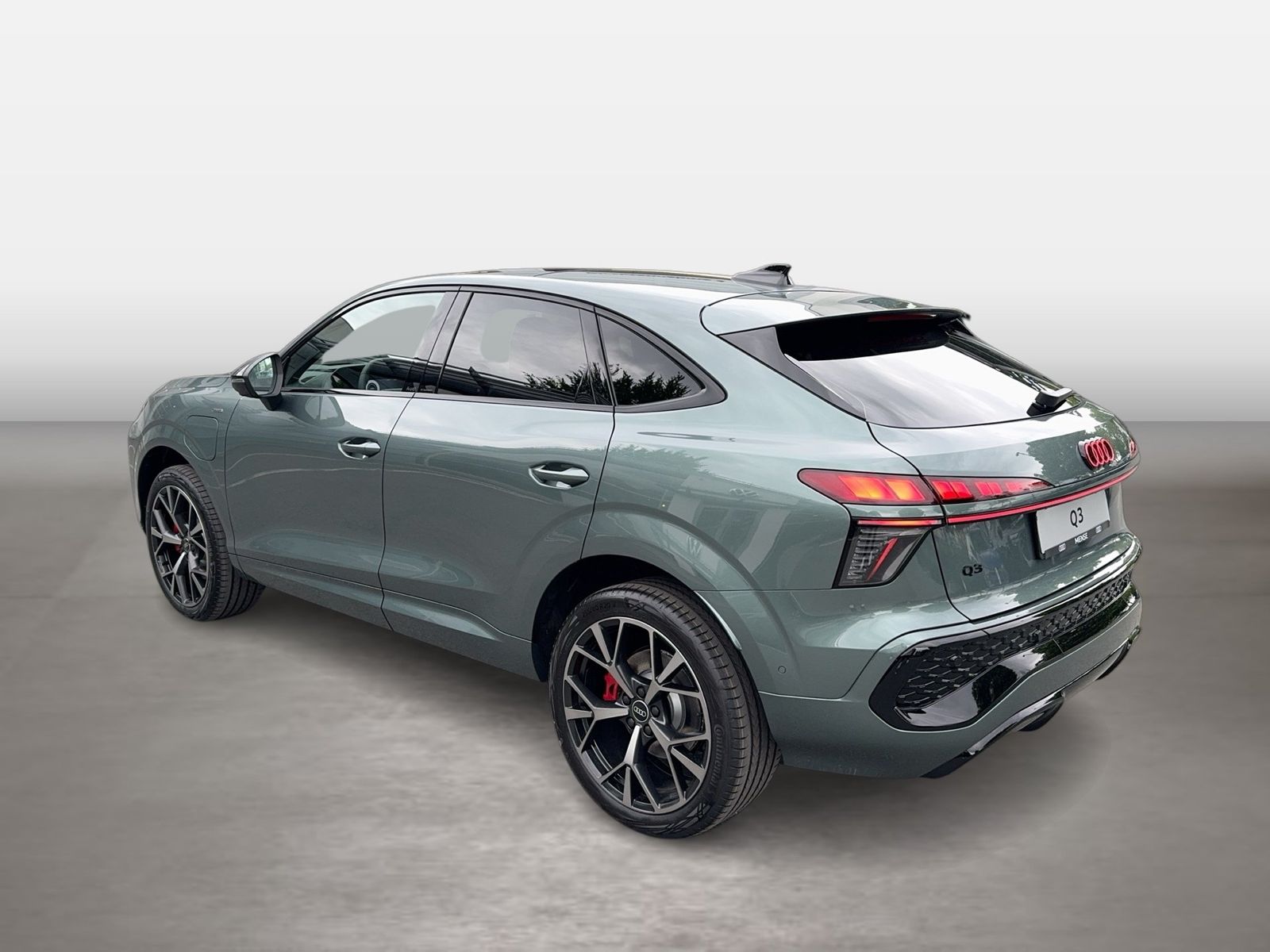 Fahrzeugabbildung Audi Q3 Sportback e-hybrid 200 kW S tronic Matrix AHK
