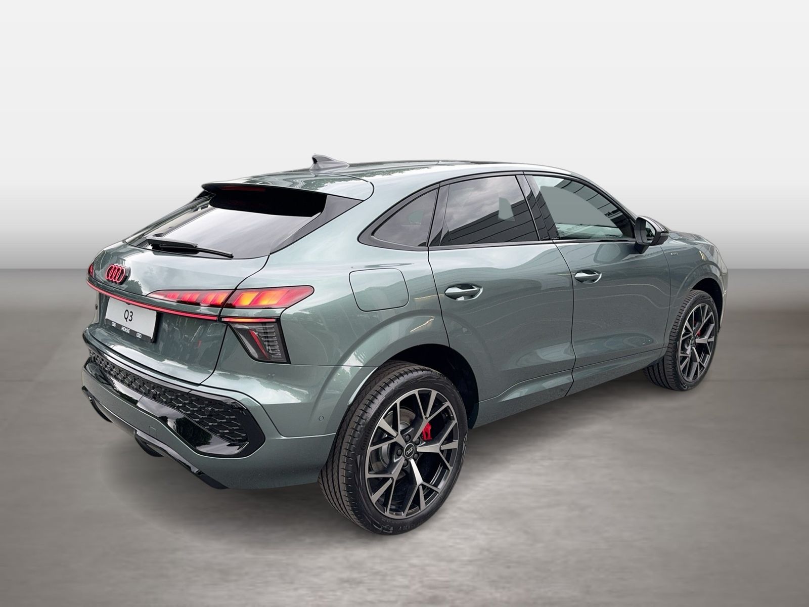 Fahrzeugabbildung Audi Q3 Sportback e-hybrid 200 kW S tronic Matrix AHK