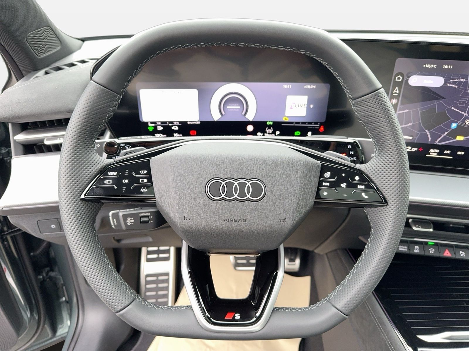 Fahrzeugabbildung Audi Q3 Sportback e-hybrid 200 kW S tronic Matrix AHK