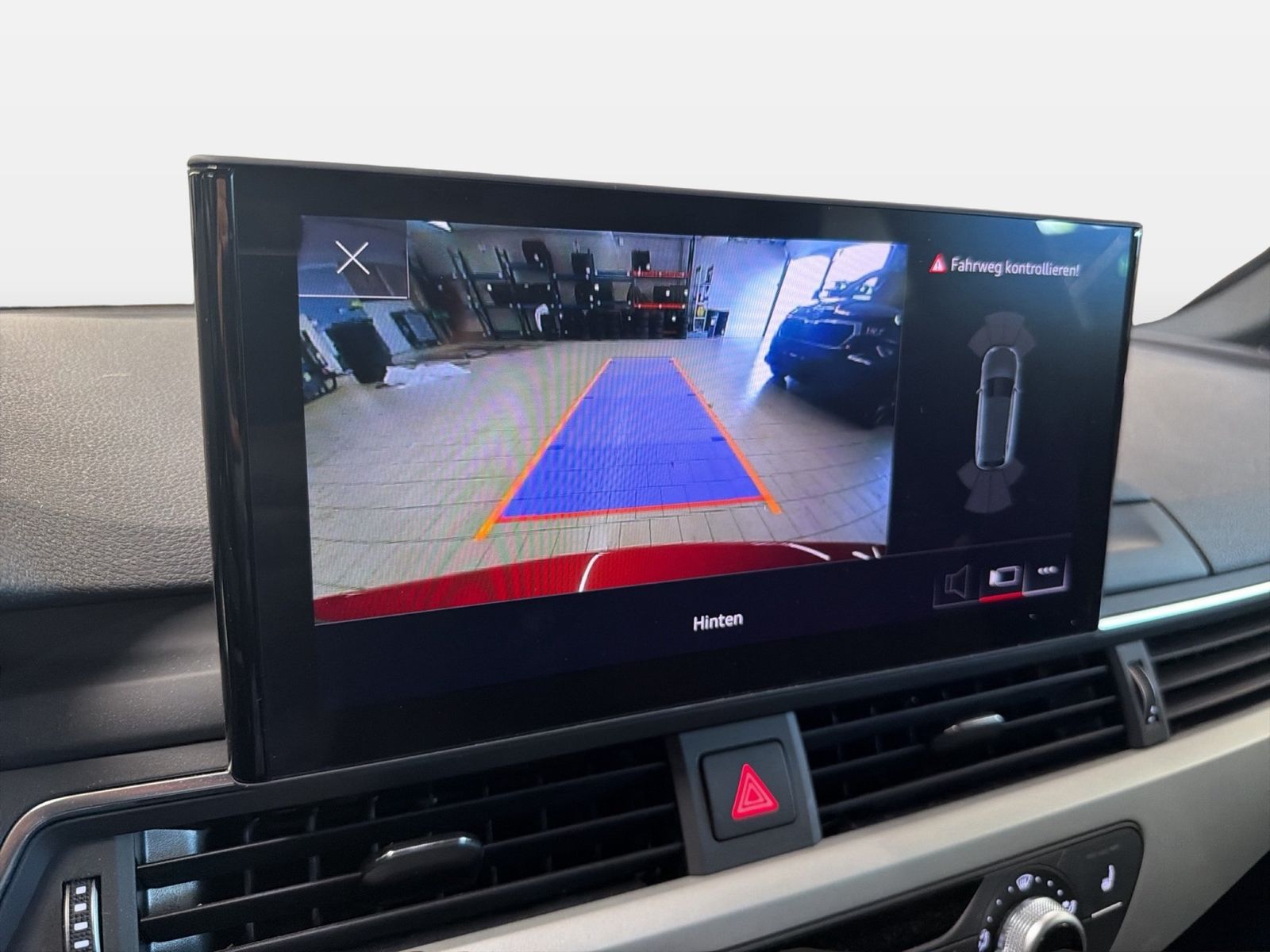 Fahrzeug autohaus mense Fahrzeugabbildung Audi A4 Avant 40 2.0 TDI S-Line AHK LED Navi DynLicht