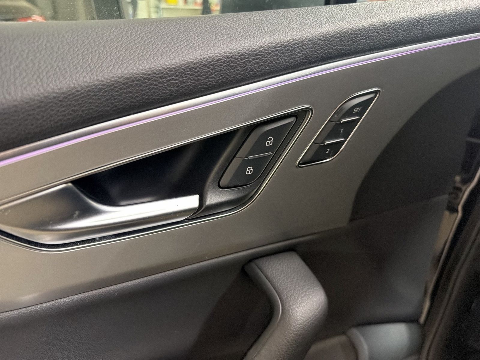 Fahrzeug autohaus mense Fahrzeugabbildung Audi Q7 55 TFSI quattro S tronic S line AHK|HUD|Luft