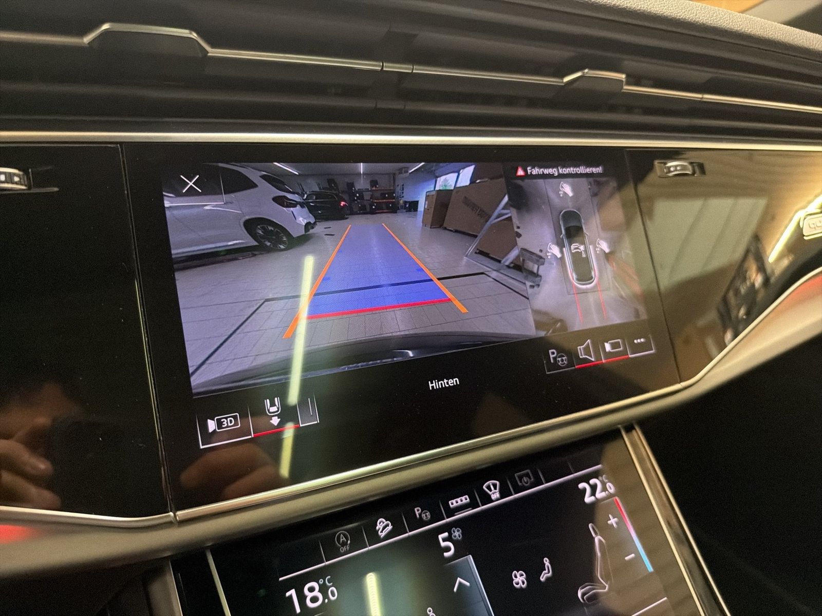 Fahrzeug autohaus mense Fahrzeugabbildung Audi Q7 55 TFSI quattro S tronic S line AHK|HUD|Luft
