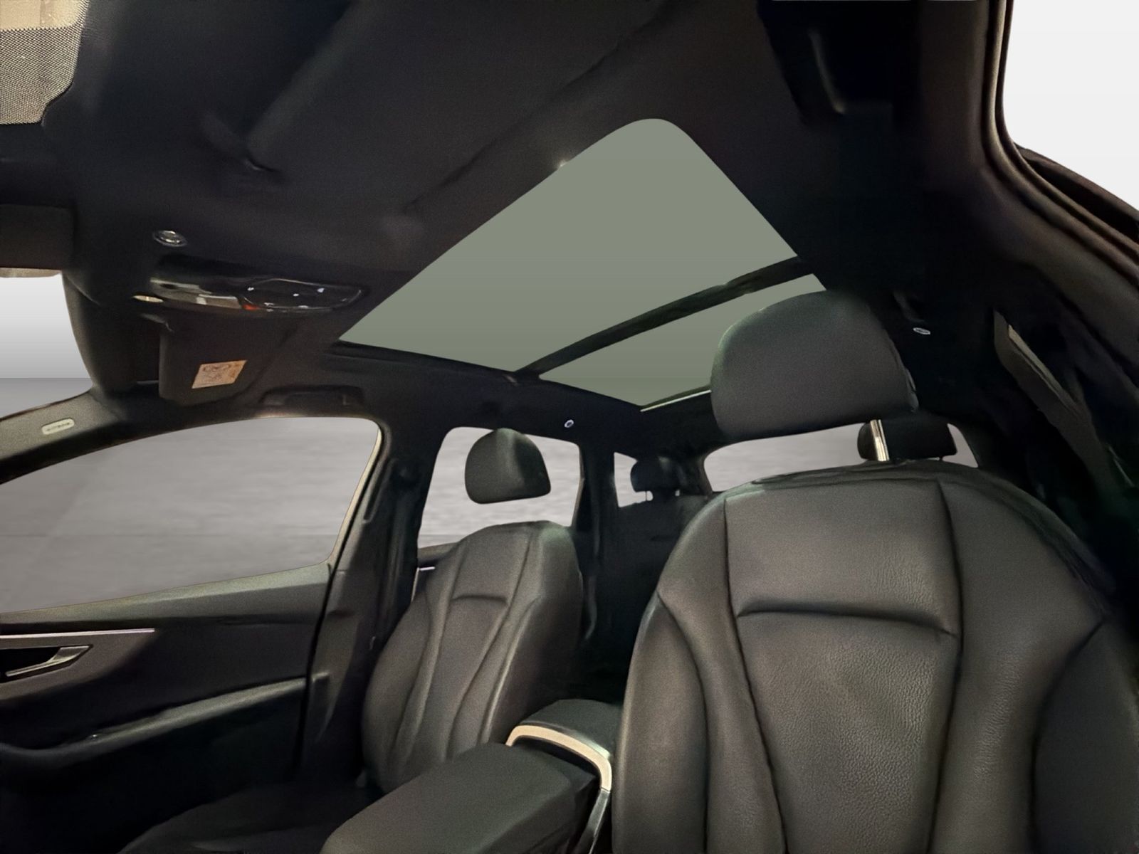 Fahrzeug autohaus mense Fahrzeugabbildung Audi Q7 55 TFSI quattro S tronic S line AHK|HUD|Luft