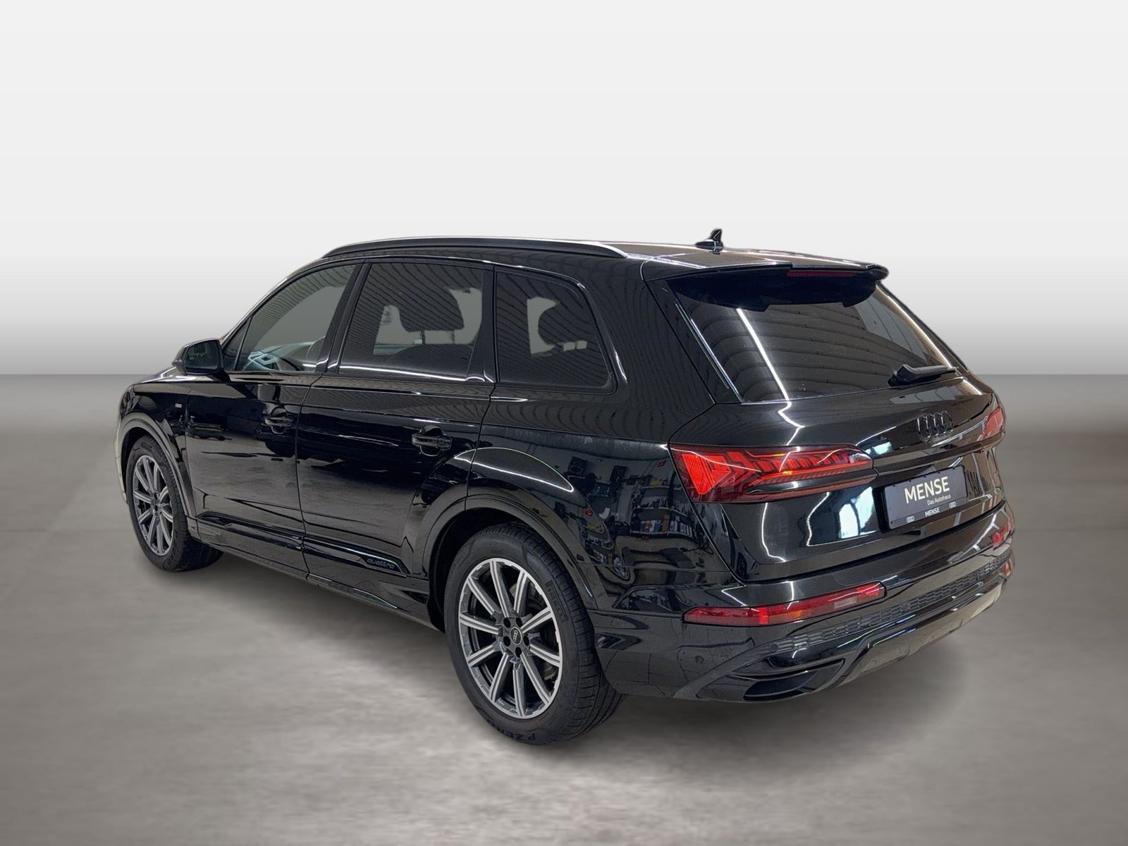Fahrzeug autohaus mense Fahrzeugabbildung Audi Q7 55 TFSI quattro S tronic S line AHK|HUD|Luft