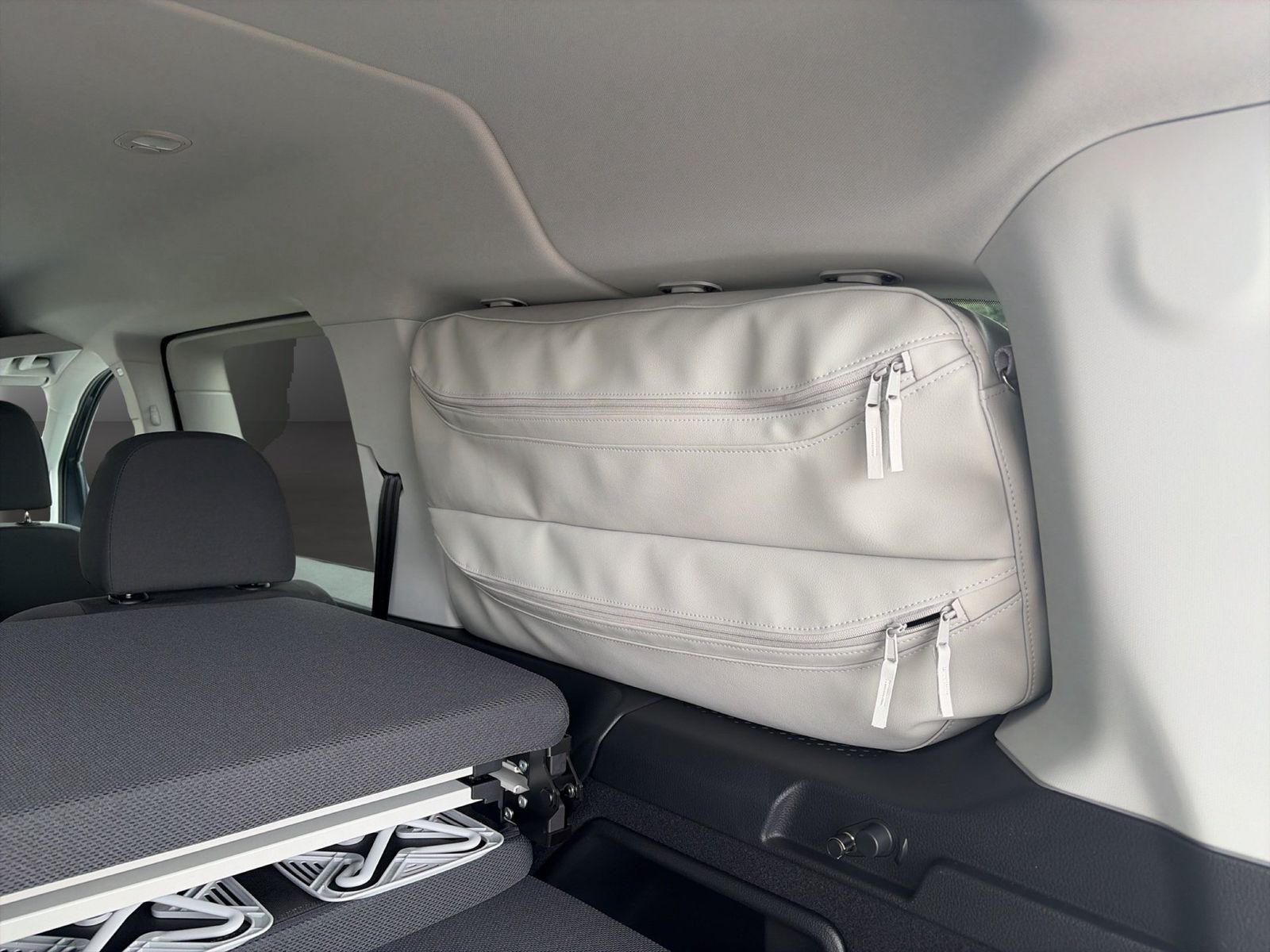 Fahrzeug autohaus mense Fahrzeugabbildung Volkswagen NFZ Caddy California Maxi 5-Sitzer Motor: 2.0 l