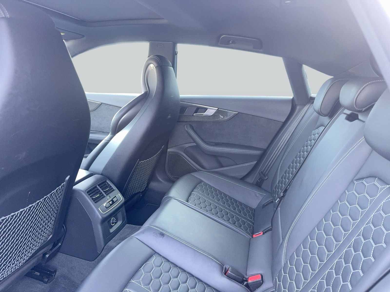 Fahrzeugabbildung Audi RS 5 Sportback 2.9 TFSI quattro tiptronic Matrix