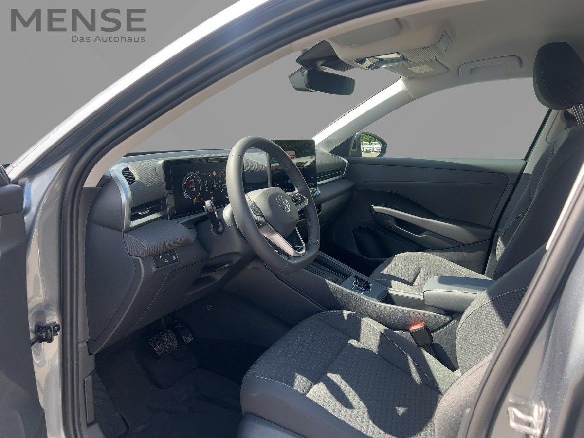 Fahrzeug autohaus mense Fahrzeugabbildung Volkswagen T-Roc 1.5 eTSI Life Nav SHZG Ganzjahresreifen AC