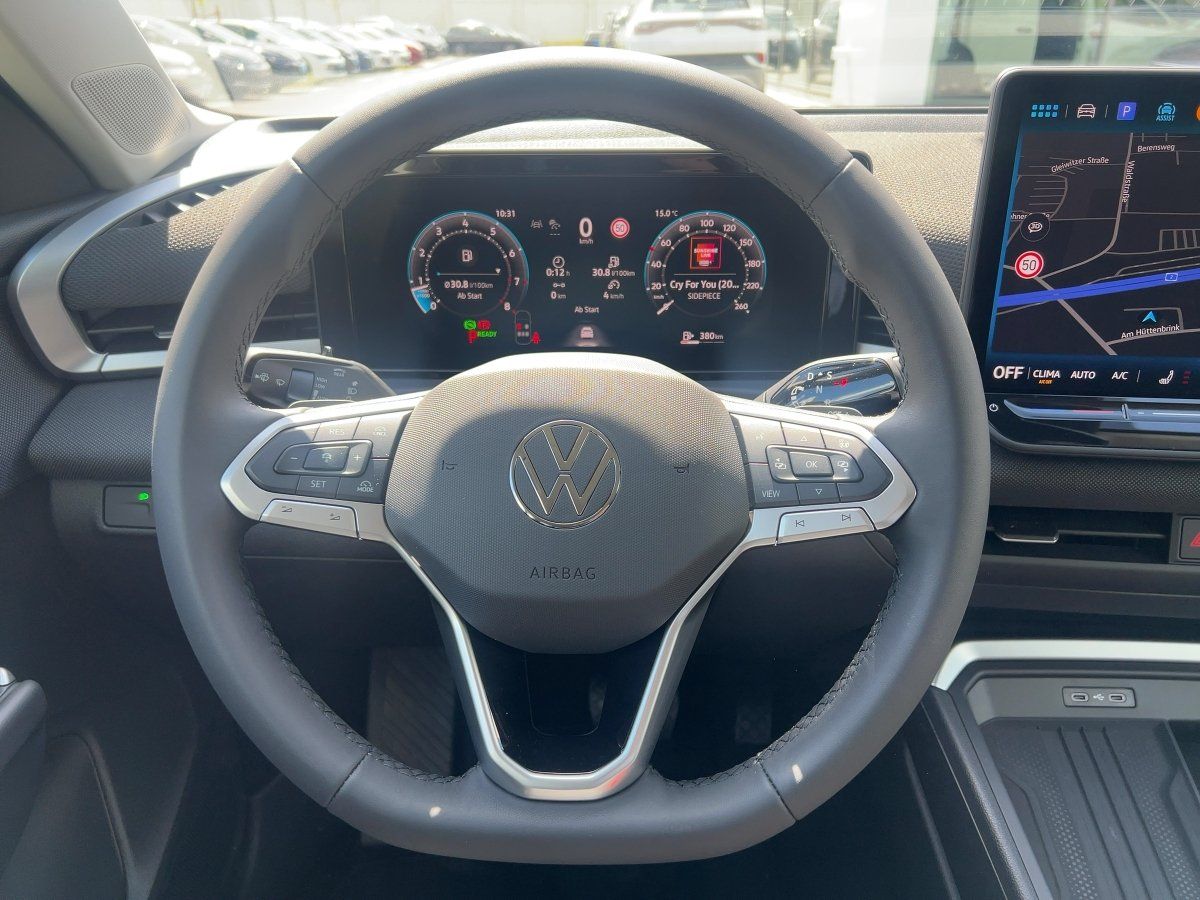 Fahrzeug autohaus mense Fahrzeugabbildung Volkswagen T-Roc 1.5 eTSI Life Nav SHZG Ganzjahresreifen AC